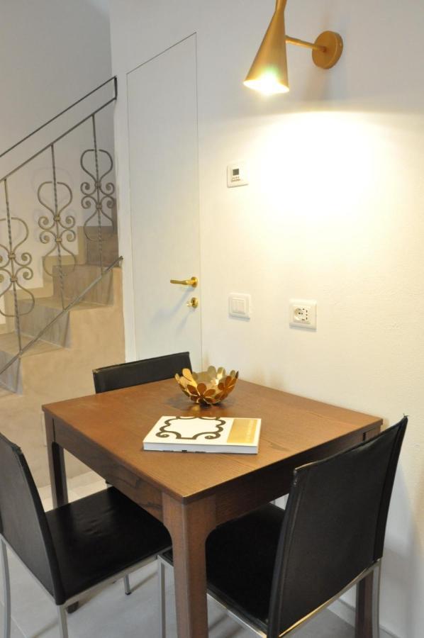 Charming Apartment Michelangelo Firenze Bagian luar foto